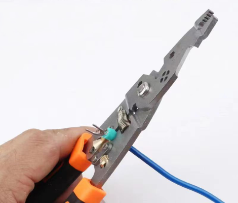 2024 Newest Multifunctional Wire Stripper Pliers